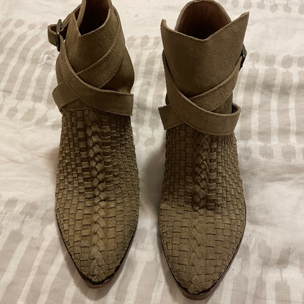 Free People NWOT Booties - Picture 2 of 6